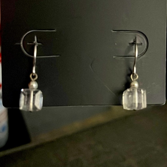 SWAROVSKI CUBE DROP EARRINGS 🔥🔥🔥 - Picture 4 of 8